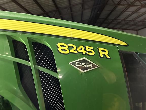 Image of John Deere 8245R equipment image 2