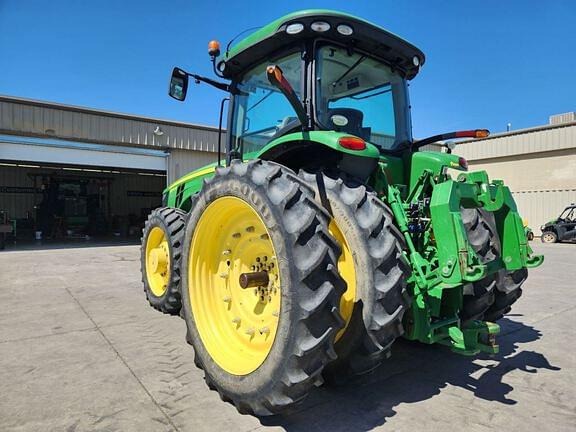 Image of John Deere 8245R equipment image 2