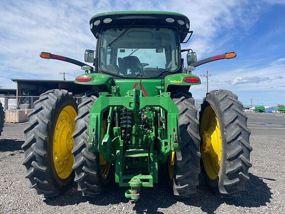 Image of John Deere 8245R equipment image 2