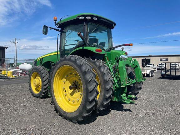 Image of John Deere 8245R equipment image 1