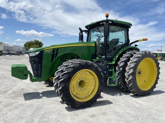 Main image John Deere 8245R