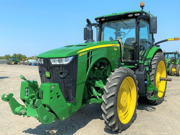 Main image John Deere 8245R