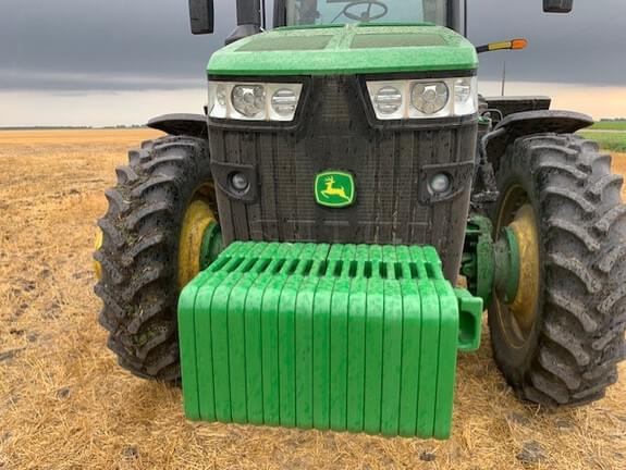 Image of John Deere 8245R equipment image 2