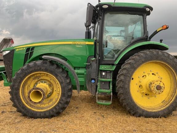 Image of John Deere 8245R equipment image 1