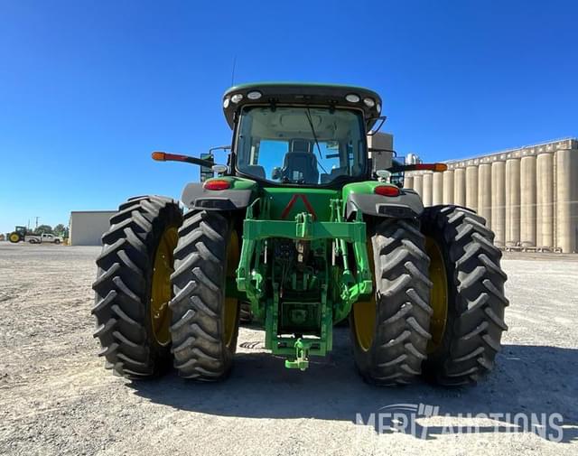 Image of John Deere 8245R equipment image 3