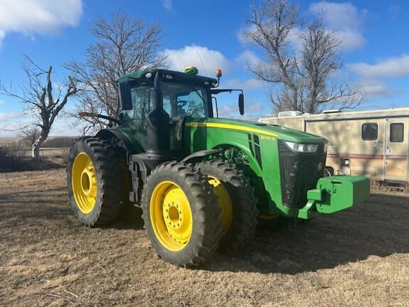 2020 John Deere 8295R Equipment Image0