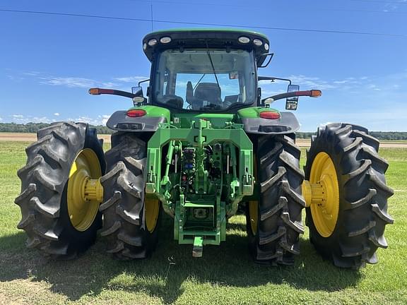 Image of John Deere 8295R equipment image 4
