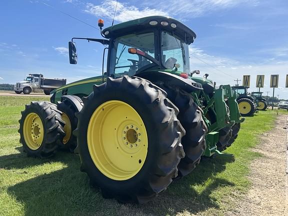 Image of John Deere 8295R equipment image 2