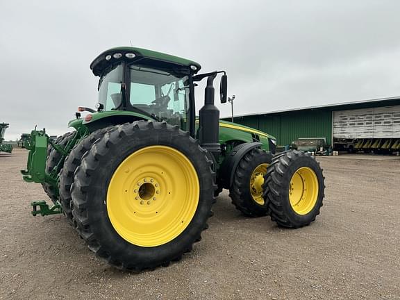 Image of John Deere 8295R equipment image 4