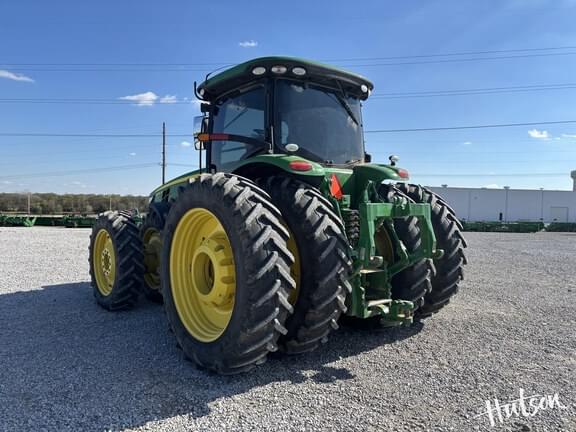 Image of John Deere 8295R equipment image 2
