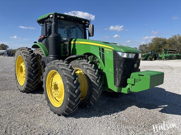 2020 John Deere 8295R Equipment Image0