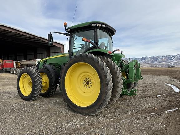 Image of John Deere 8295R equipment image 2