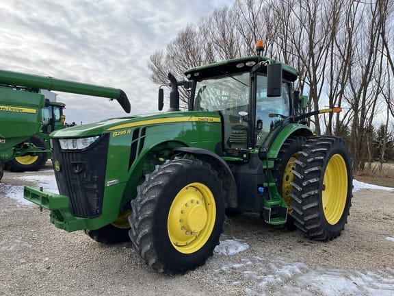 2020 John Deere 8295R Equipment Image0