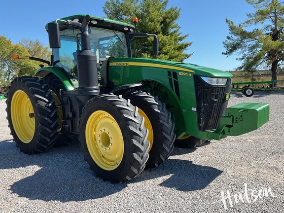2020 John Deere 8295R Equipment Image0
