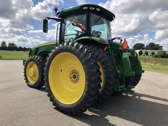 Image of John Deere 8295R equipment image 4