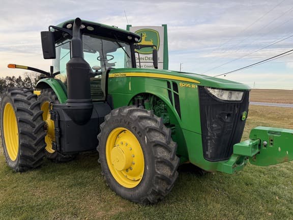 Image of John Deere 8295R equipment image 1