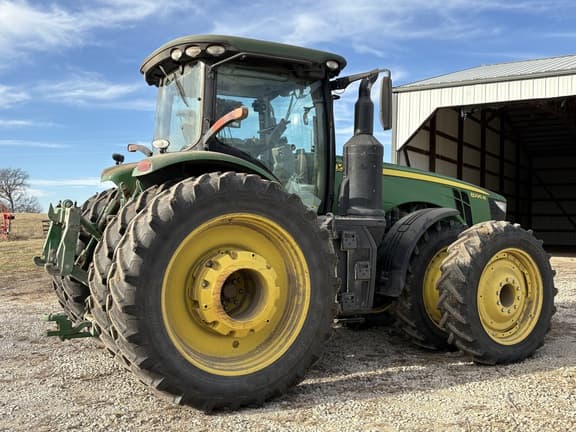 Image of John Deere 8295R equipment image 2