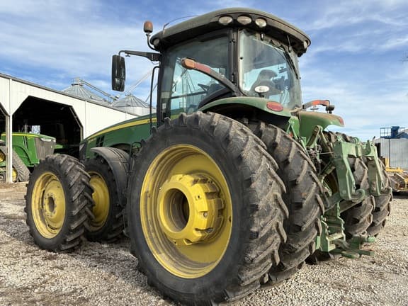 Image of John Deere 8295R equipment image 4