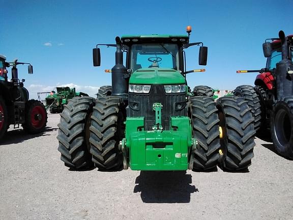 Image of John Deere 8320R equipment image 3