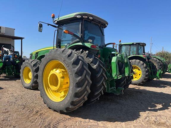 Image of John Deere 8320R equipment image 2