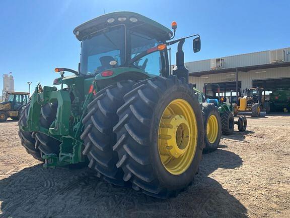 Image of John Deere 8320R equipment image 4