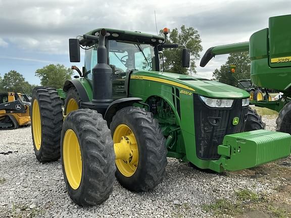 Image of John Deere 8320R equipment image 1