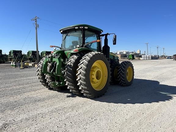 Image of John Deere 8320R equipment image 4