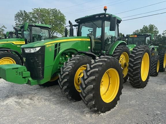 Image of John Deere 8320R Primary image