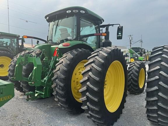 Image of John Deere 8320R equipment image 3