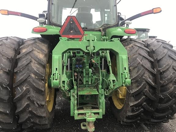 Image of John Deere 8320R equipment image 1