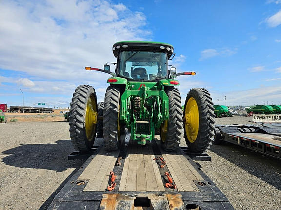 Image of John Deere 8320R equipment image 1