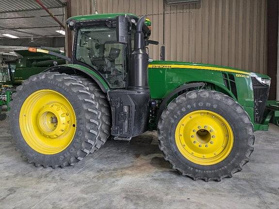 Image of John Deere 8320R Primary image