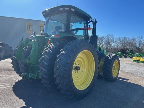 Image of John Deere 8320R equipment image 4