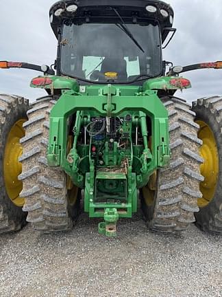 Image of John Deere 8320R equipment image 3