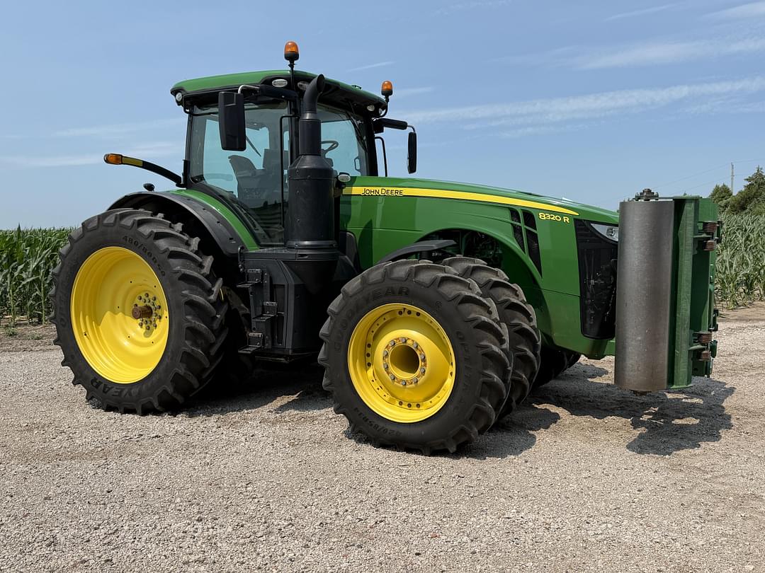 Image of John Deere 8320R Primary image