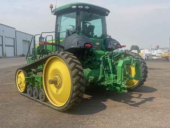 Image of John Deere 8320RT equipment image 2