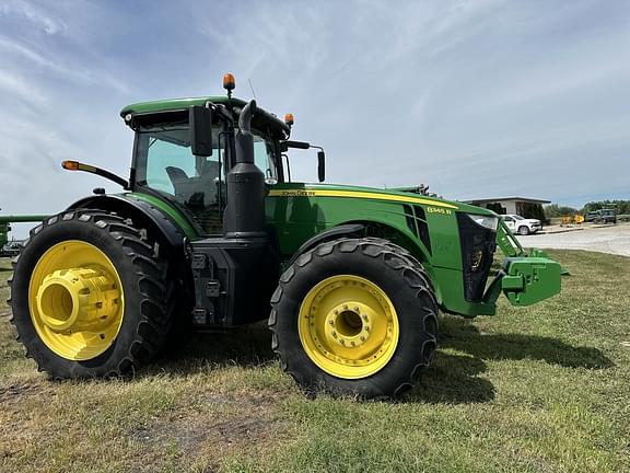 Image of John Deere 8345R equipment image 2