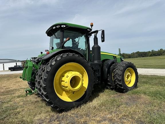 Image of John Deere 8345R equipment image 4