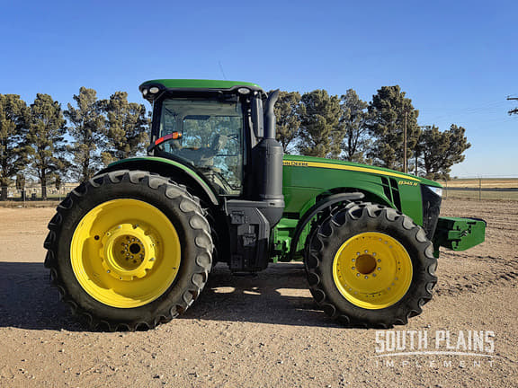 Image of John Deere 8345R equipment image 1