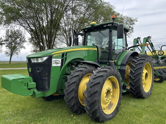 2020 John Deere 8345R Equipment Image0