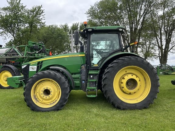 Image of John Deere 8345R equipment image 1