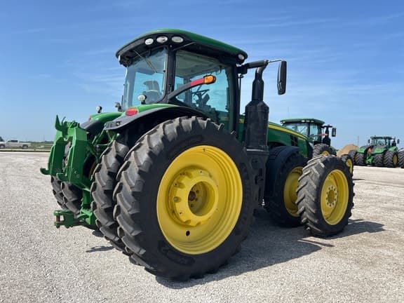 Image of John Deere 8345R equipment image 4