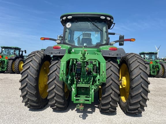 Image of John Deere 8345R equipment image 3