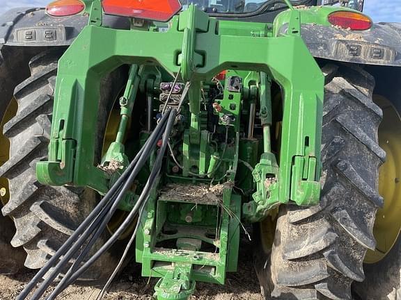 Image of John Deere 8345R equipment image 4