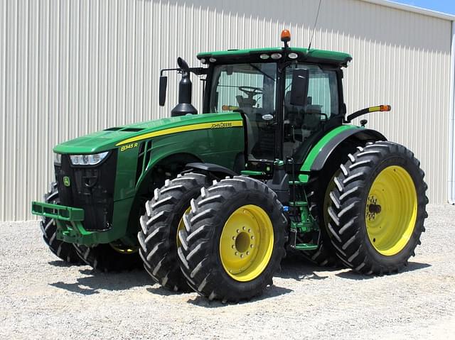 Image of John Deere 8345R equipment image 1