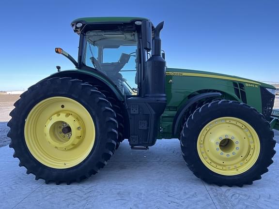 Image of John Deere 8345R equipment image 3