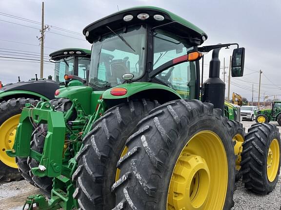 Image of John Deere 8345R equipment image 2