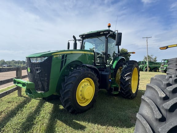 2020 John Deere 8345R Equipment Image0