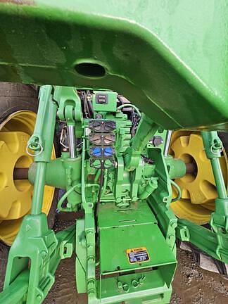 Image of John Deere 8345R equipment image 4