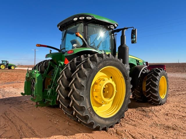 Image of John Deere 8345R equipment image 2